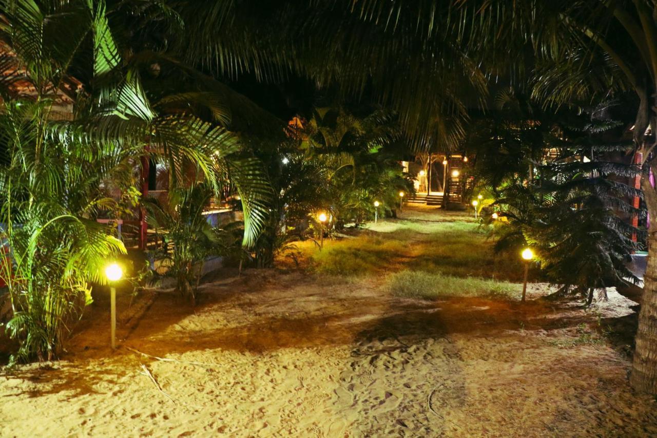 Secret Garden Arambol Hotel Ngoại thất bức ảnh